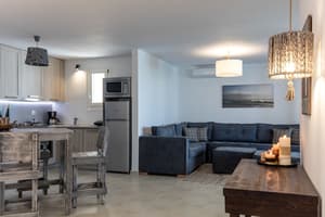 thumbnail: Living area