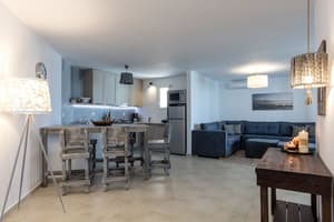 thumbnail: Living area