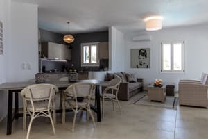 thumbnail: Living area