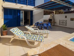 thumbnail: Terrace/patio