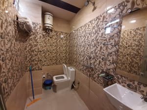 thumbnail: Bathroom