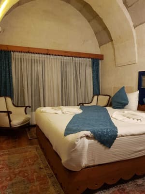 thumbnail: Interior