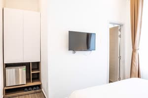 thumbnail: Room