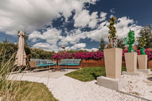 thumbnail: Terrace/patio