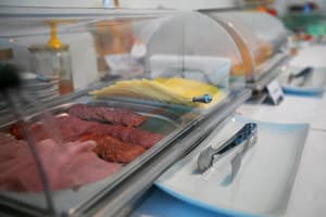 thumbnail: Restaurant