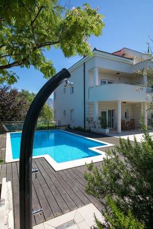 thumbnail: Outdoor pool