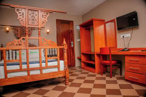thumbnail: Room