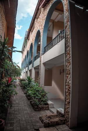 thumbnail: Exterior