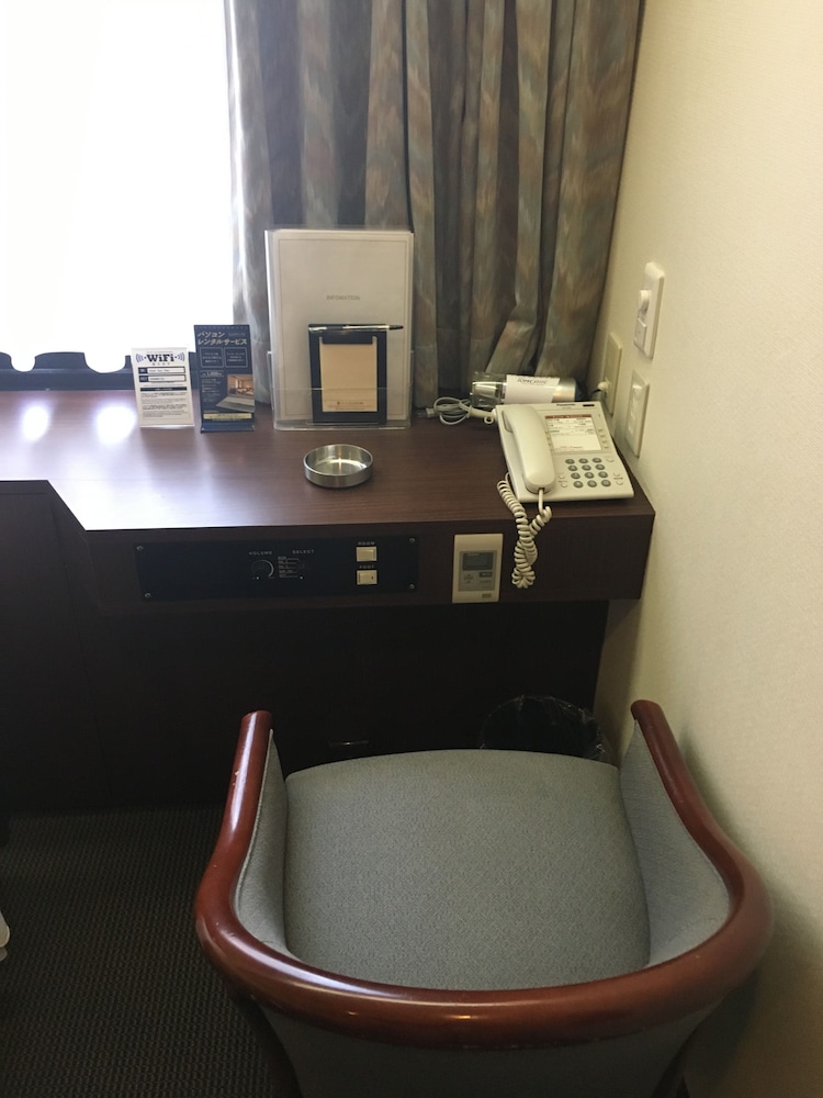 Room amenity