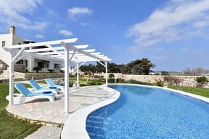 thumbnail: Outdoor pool
