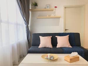 thumbnail: Living room