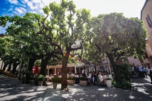 thumbnail: Exterior