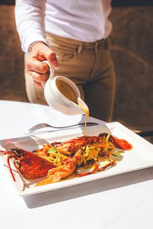 thumbnail: Restaurant