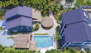 thumbnail: Exterior