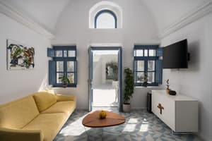 thumbnail: Living area