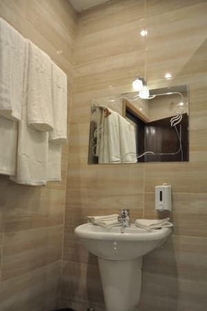 thumbnail: Bathroom sink