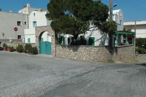 thumbnail: Exterior