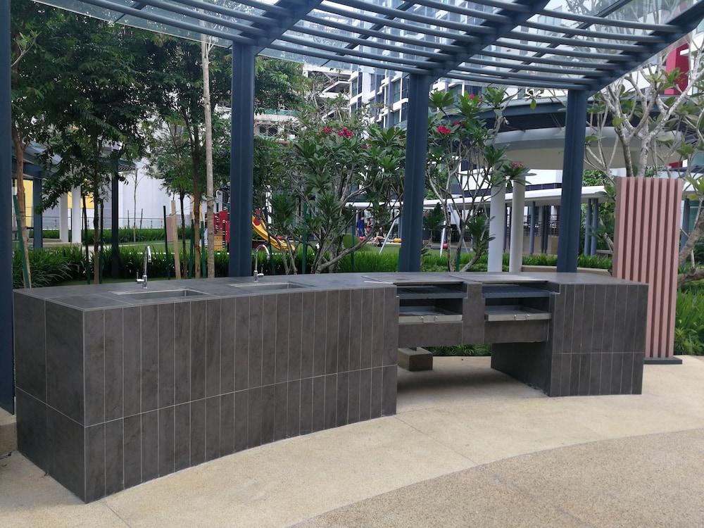 BBQ/picnic area