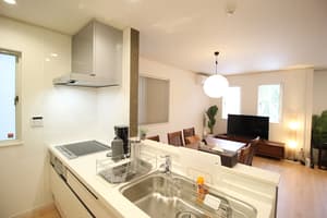 thumbnail: Interior