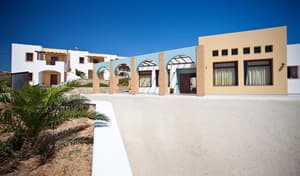 thumbnail: Exterior