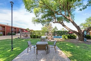 thumbnail: BBQ/picnic area
