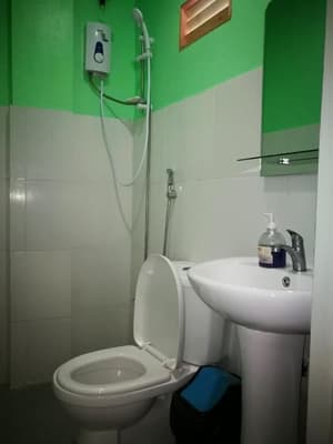 thumbnail: Bathroom