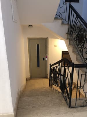 thumbnail: Interior detail