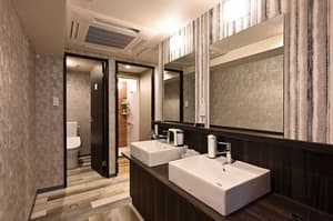 thumbnail: Shared bathroom