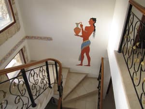 thumbnail: Interior detail