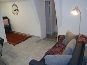 thumbnail: Interior
