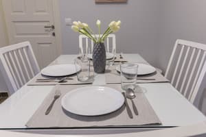 thumbnail: In-room dining