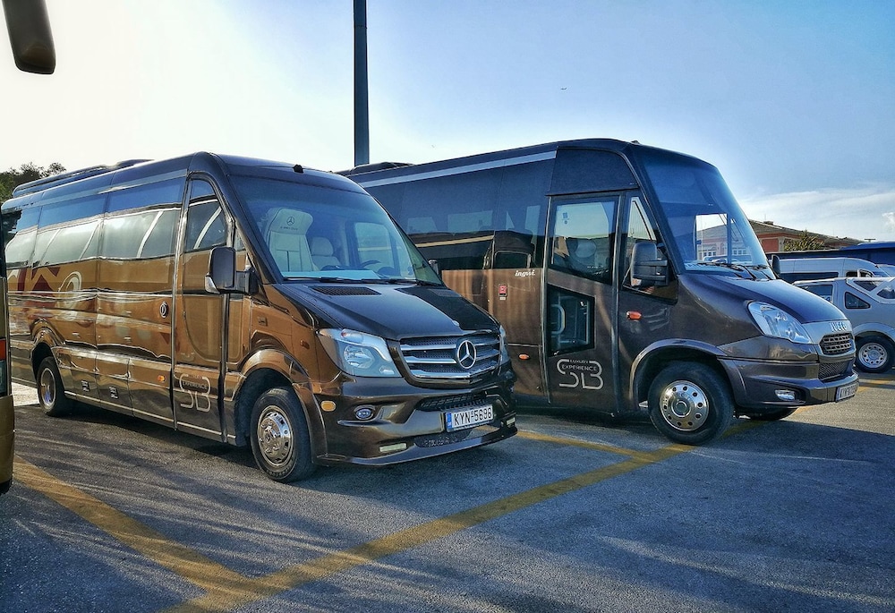 Airport shuttle