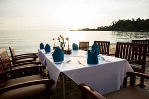 thumbnail: Dining