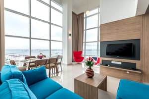 thumbnail: Living room