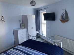 thumbnail: Interior