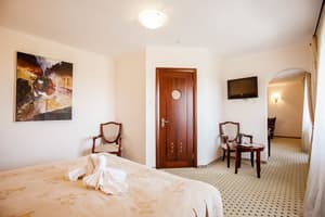 thumbnail: Room