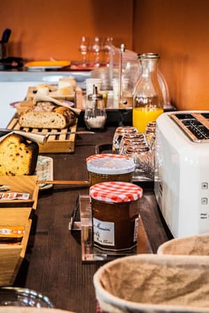 thumbnail: Breakfast buffet