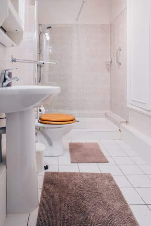 thumbnail: Bathroom