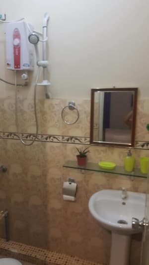 thumbnail: Bathroom