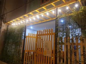 thumbnail: Property entrance