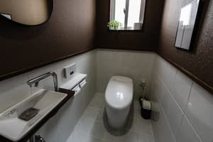 thumbnail: Bathroom amenities