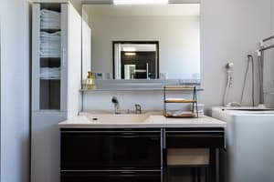thumbnail: Bathroom sink