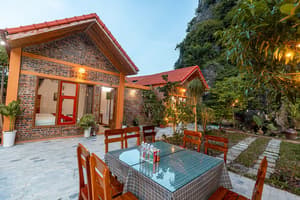 thumbnail: Exterior