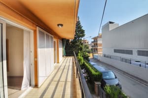 thumbnail: Balcony