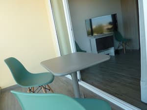 thumbnail: Balcony