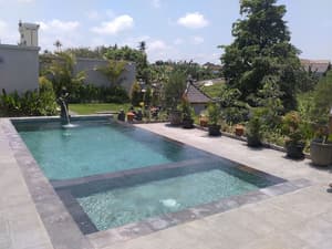 thumbnail: Private pool