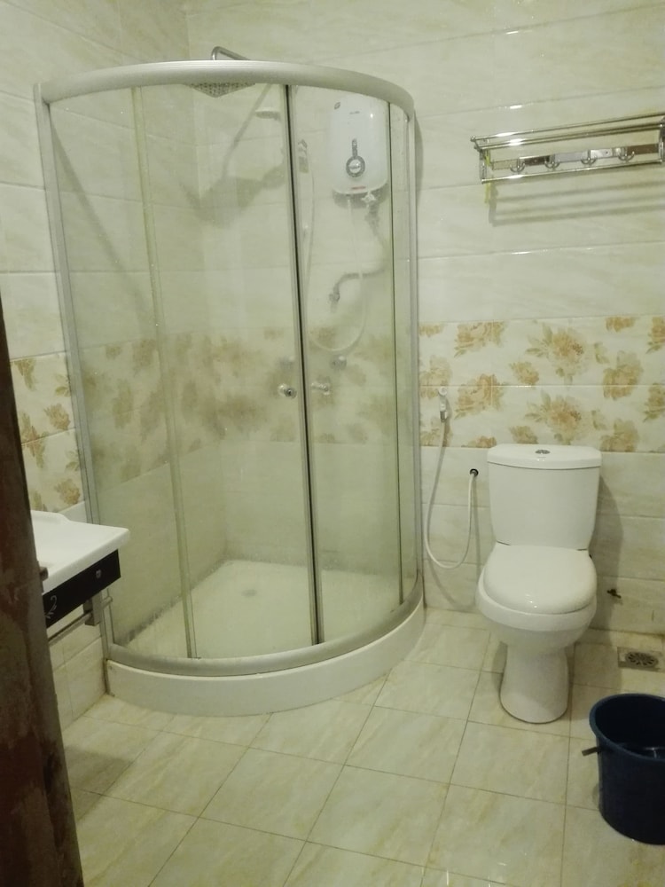 Bathroom shower
