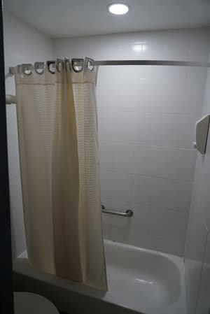 thumbnail: Front of property