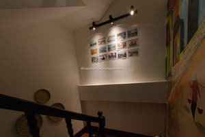 thumbnail: Interior detail