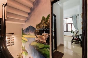 thumbnail: Interior detail